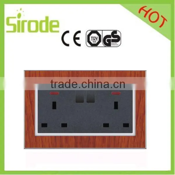UK market BS Standard bakelite 45A DP switch + 13A switched scoket with neon light cooker unit