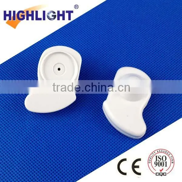 A019 Comma tag (magnetic lock)