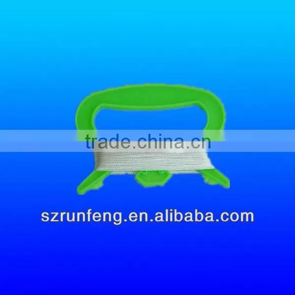 Plastic kite line plate