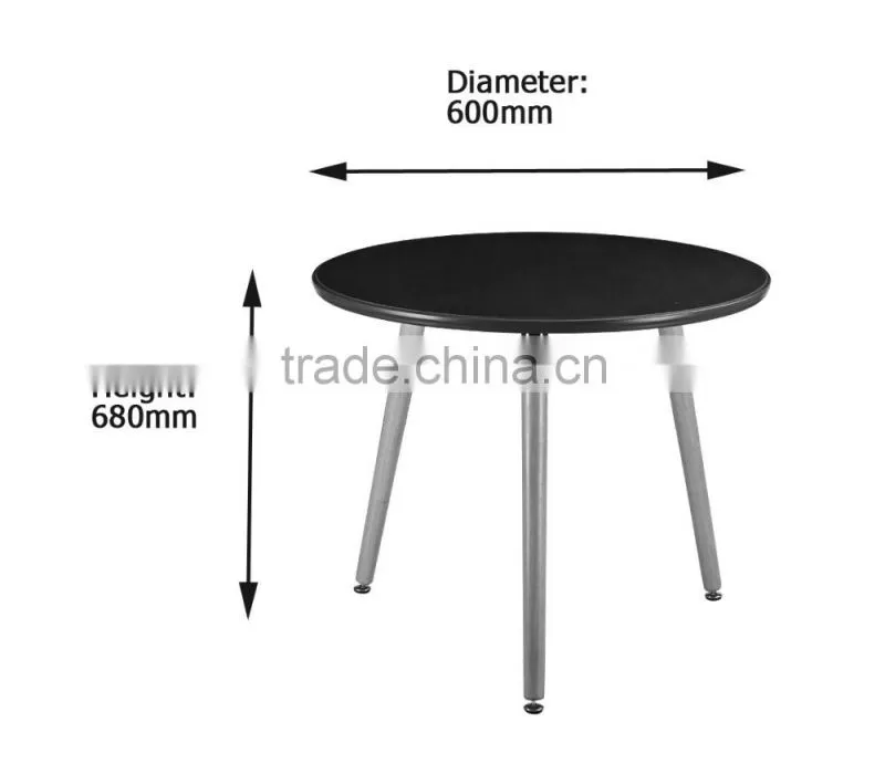 Wood round dining table with wood legs