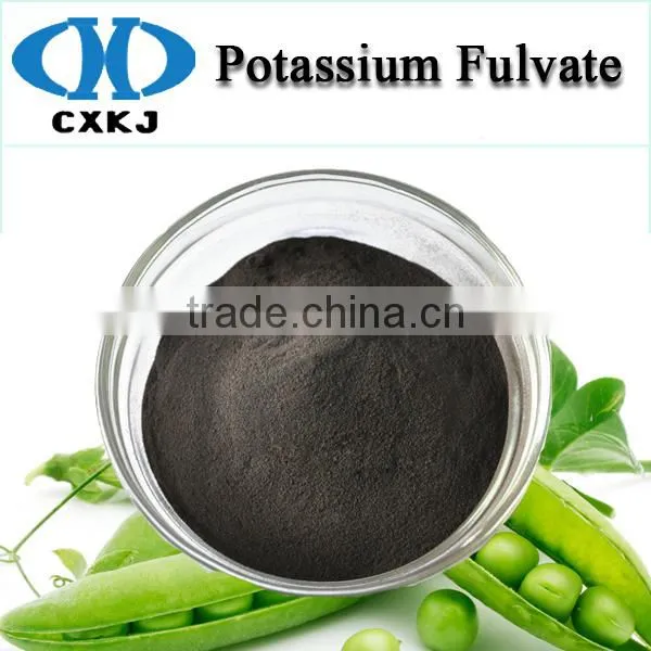 Solid Fertilizer Potassium Fulvate Diluted in Water