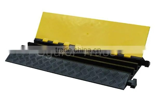 China Best Left Corner Rubber Cable Protector 5Channels corner