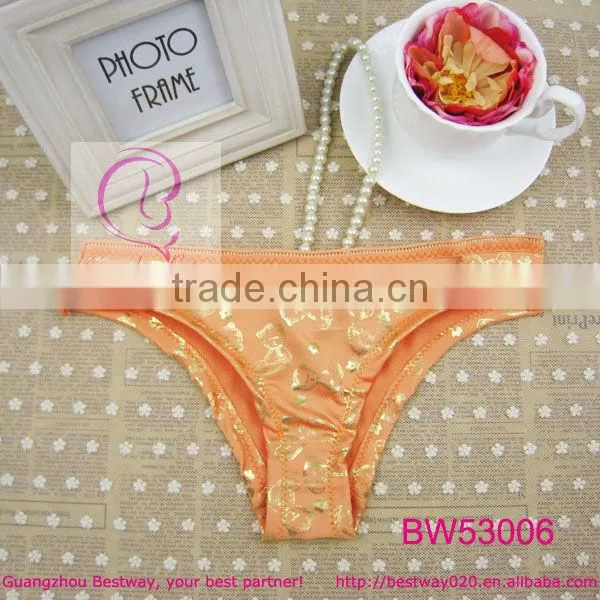 Hot mix pattern cheeky panties in apparels