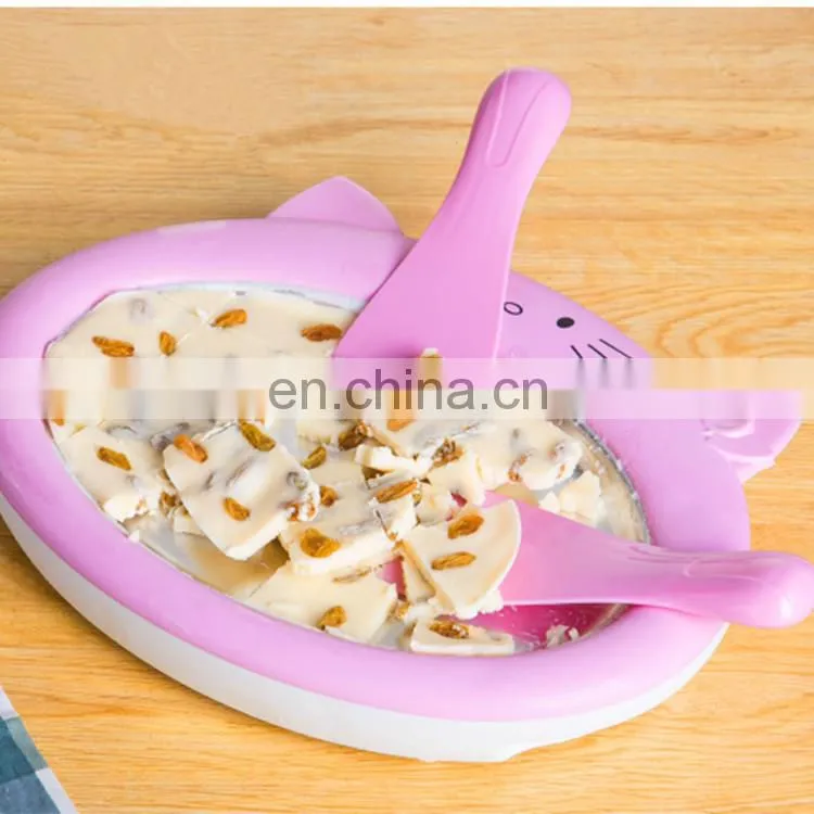 Amazon Manual Portable Homemade Home Use Mini Yogurt Rolled Ice Cream Maker with 2 Spatulas for Kids