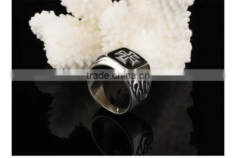 Man stainless steel exaggerate rings flame cross Fashion punk rock roll rings boyfriend gift