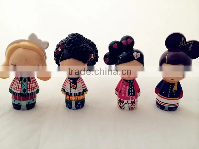 Harajuku Lovers cap/ perfume bottle doll cap