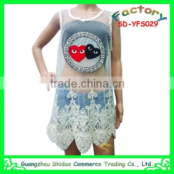 Latest design fashion sleeveless mesh neck lace elegant white embroidery blouse
