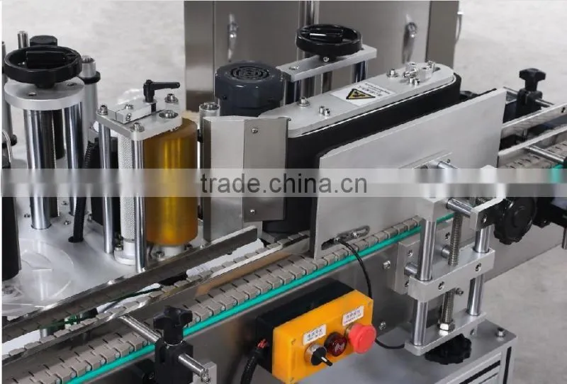 ZHTB01 water round bottle labeling machine