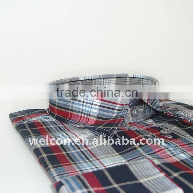 Men's casual shirt with fashionable check