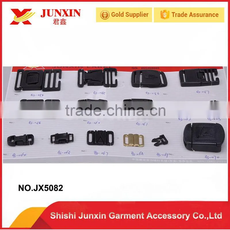 China custom cheap plastic curved buckle plastic insert strap buckle