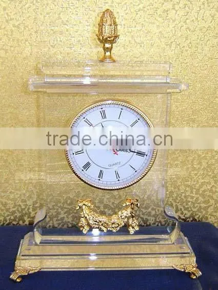2016 fashionable lovely beautiful crystal clock