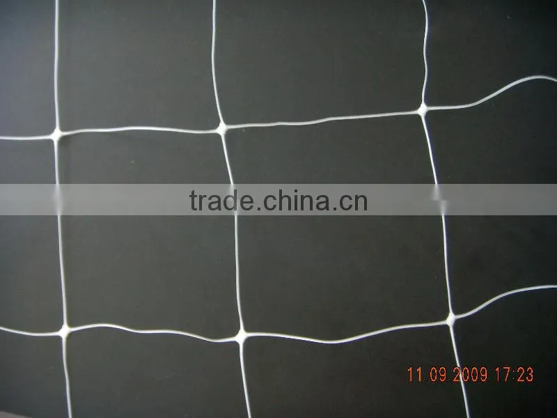 Climbing plant support trellis netting