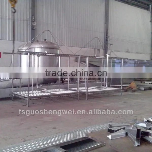 Cooling spray shelf