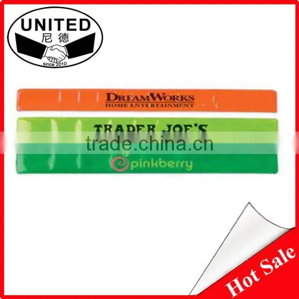 Wholesale wristband snap closure