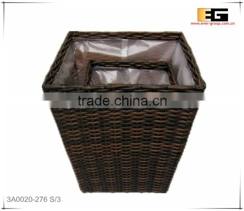 Plastic/PE rattan square with liner flower planter