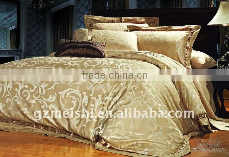 luxurious jacquard bed linens