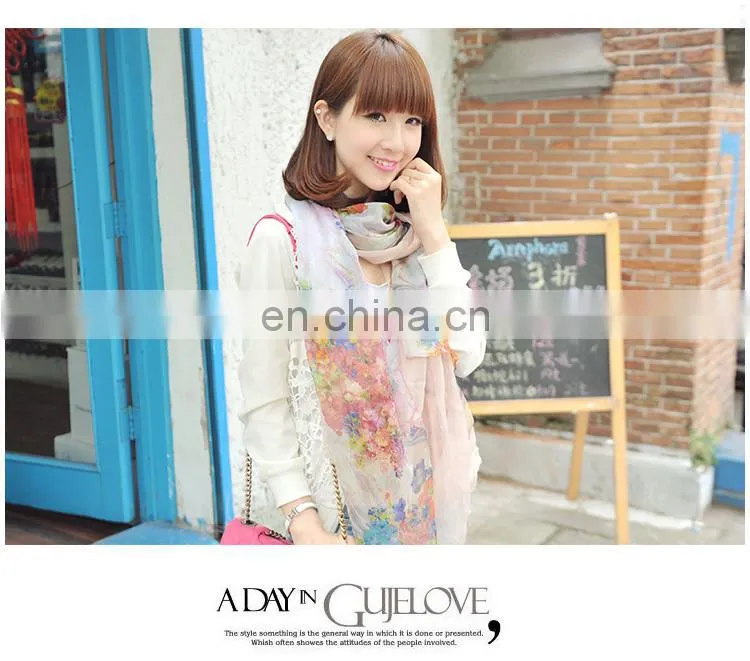 2015Elegant and fashionable women's scarf beach dress autumn