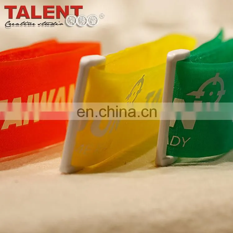 Custom logo hook and loop for outdoor sport