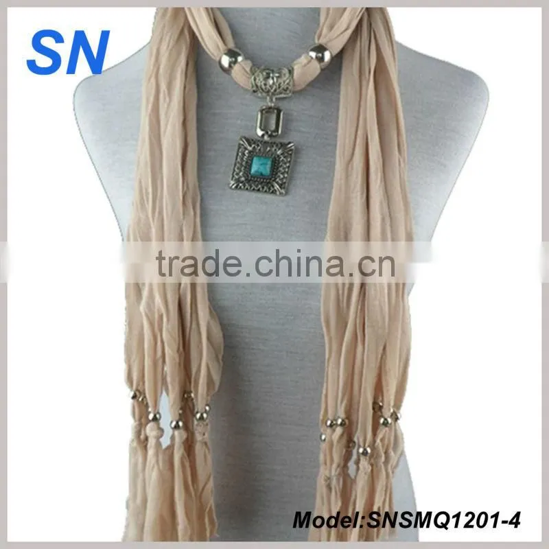 Latest fashion new design pendant jewelry scarf
