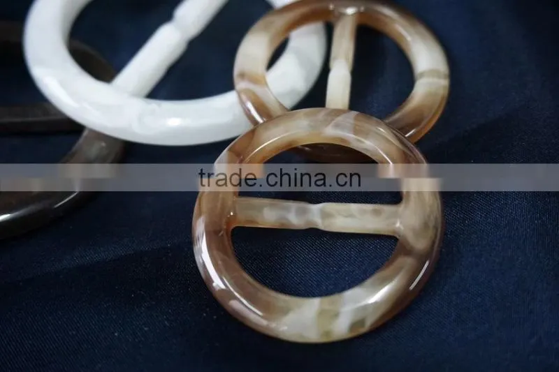 ROUND CAFE RESIN BUCKLE