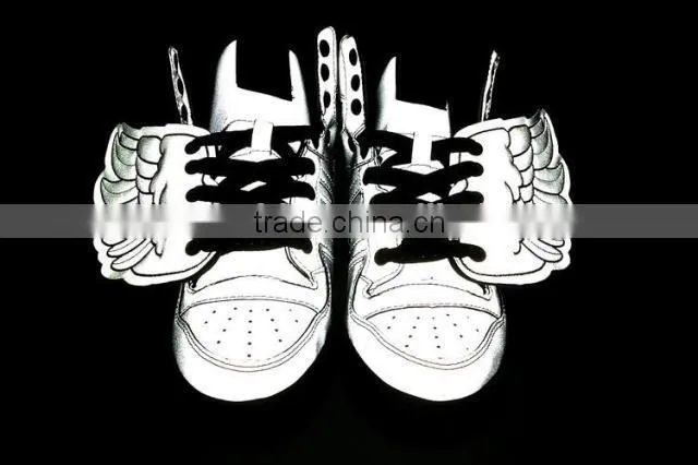 Colorful reflective PU shoes leather