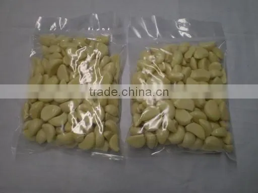 peeled garlic cloves