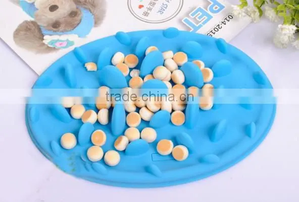 Interactive Anti Gulp Silicone Pet Bowl Slow Feed Dog Bowl