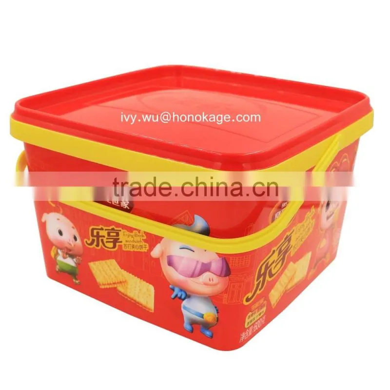 2.5L Plastic Cookies Container with Handle,In- Mold Label Food Grade Degradable Biscuit Plastic Container