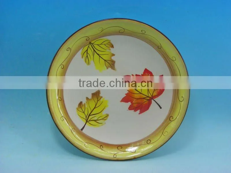 Maple Leaf Round Ceramic Plate