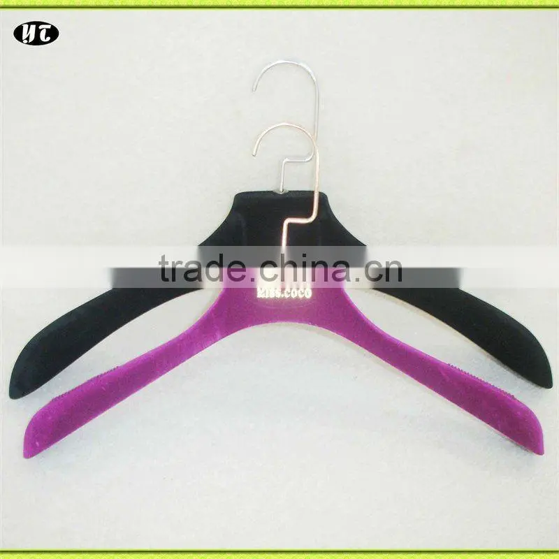 JN275 velvet flocked plastic suit hanger