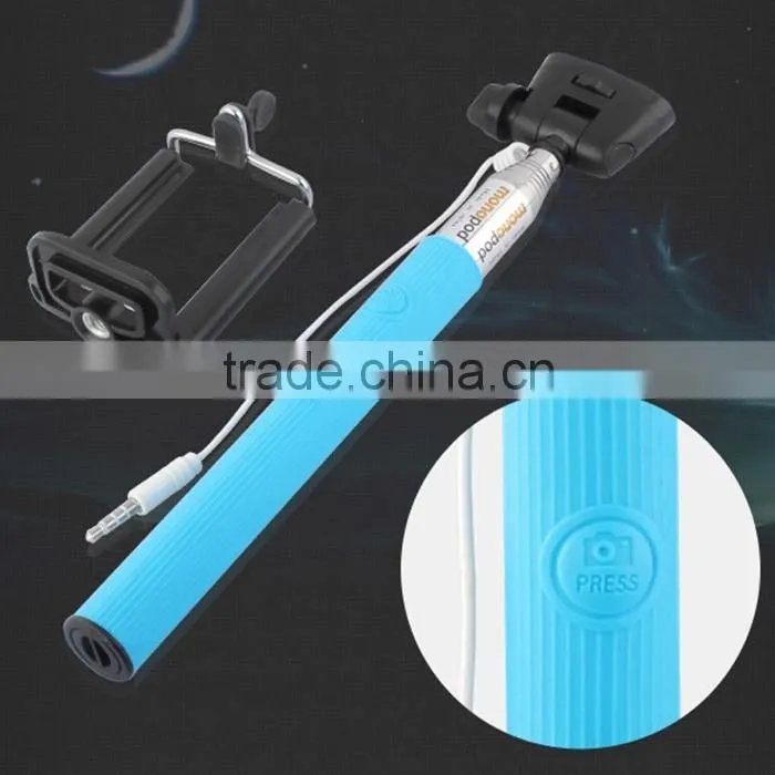 2015 new product monopod selfie stick with cable for mobile phone