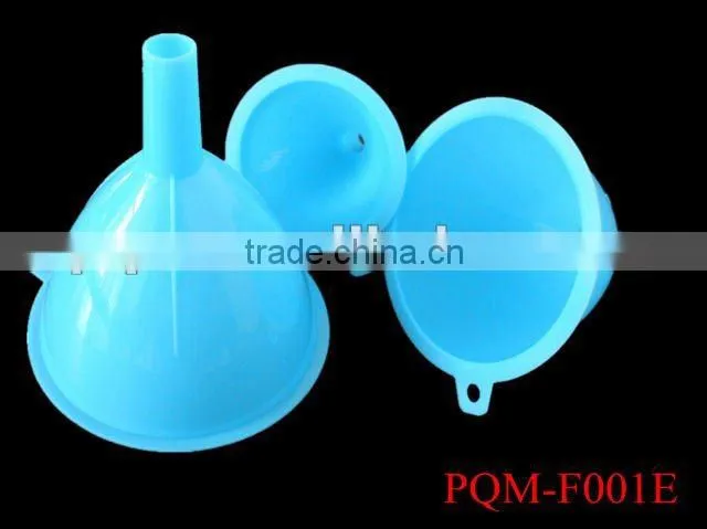 3 pieces plastic oil funnel set 001B