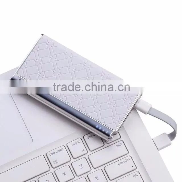 Momax MFI Luxury Power Bank for Universal Mobile Phone Elite Series Quick Charging 5000mAh External Battery TB-0300
