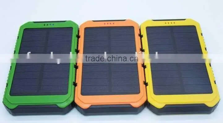 The portable Solar Charger outdoor sports 8000mah Solar Power Bank