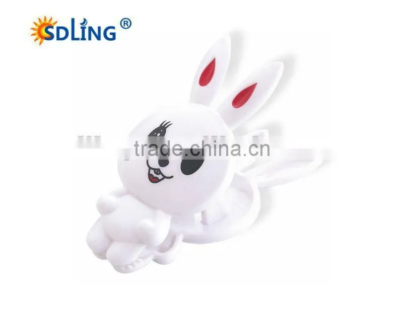 Cute shape plastic clothes peg on sales