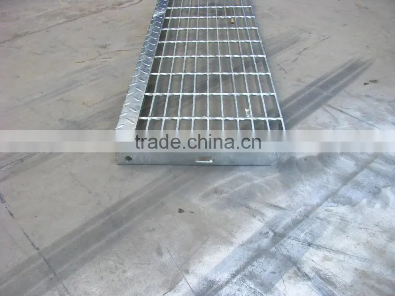 Hot dip Galvanized Stair treads