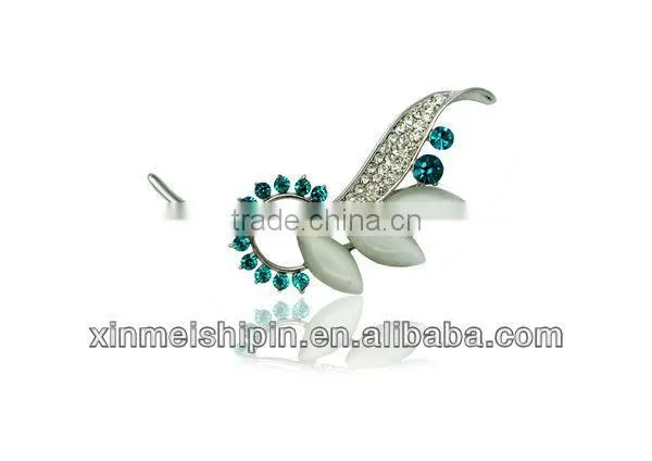 Czech crystal brooches in bulk X031-3