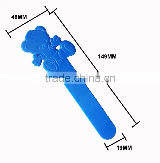 V-GF16-11 Colorful plastic bear shape tongue depressor