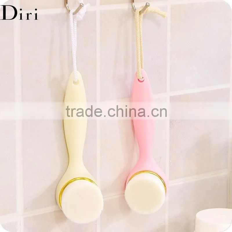 Customized protable long handle face cleaning brush