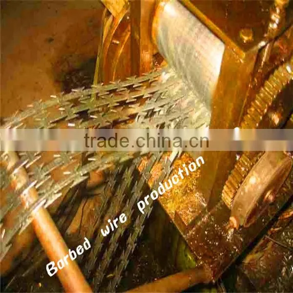 2015 Spring Canton Fair 14.4D29 Hot Dip Galvanized concertina razor wire, blade BTO-22 30 CBT-60 65,barbed wire ISO9001