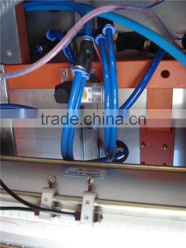 2017 New design line oil filling machine/mustard oil packing machine