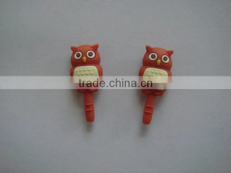 wholesale mobile phone accessories customized designs cute headphone anti dust plug