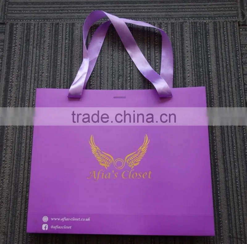 2017 China hot sales custom gift paper bags with round handles