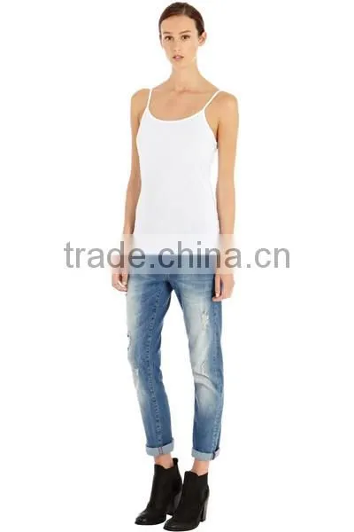 Light White Color Scoop Neck Casual Wear Stringer Vest