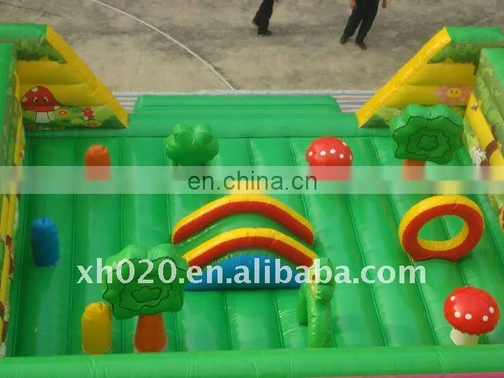Endless fun and populare outdoor or indoor commercial grade vinyl tarpaulin giant inflatable amusement park FU030