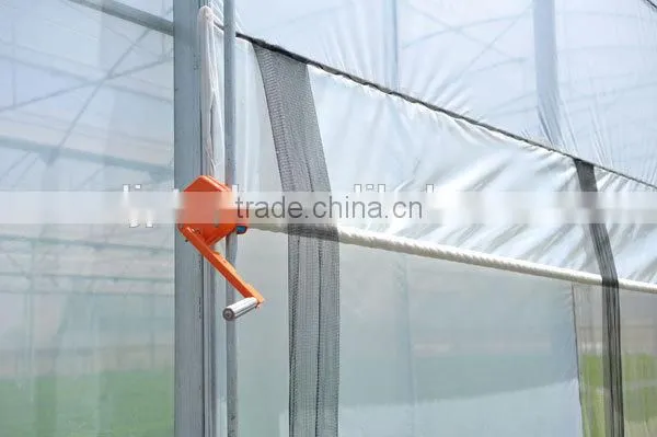 Greenhouse manual roll up machine