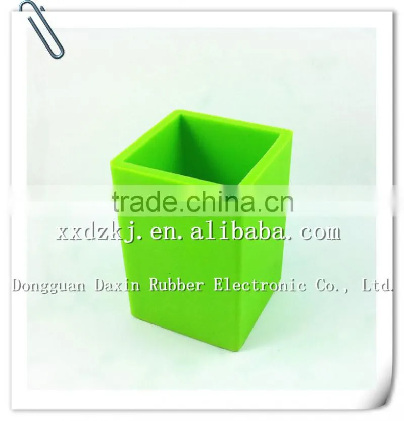 2014 hot product silicone pencil vase