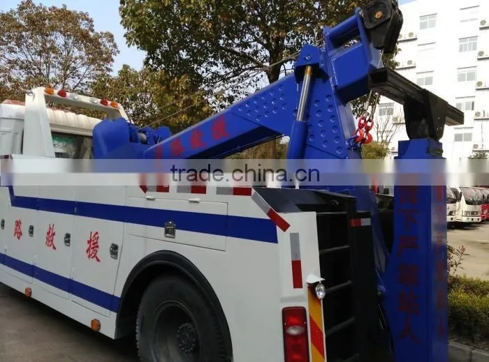 Dongfeng tianlong 6*4 Heavy duty Wrecker truck for sale