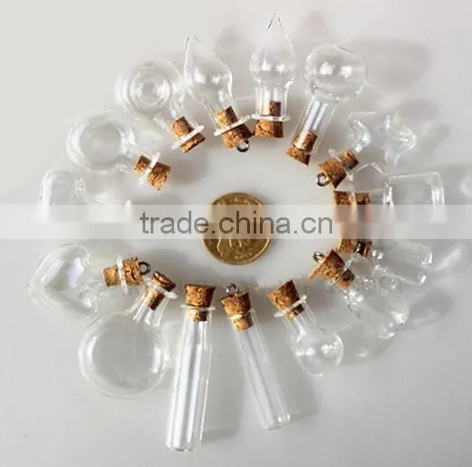 wholesale heart shape fancy glass perfume bottles Mini Glass Bottles with Corks