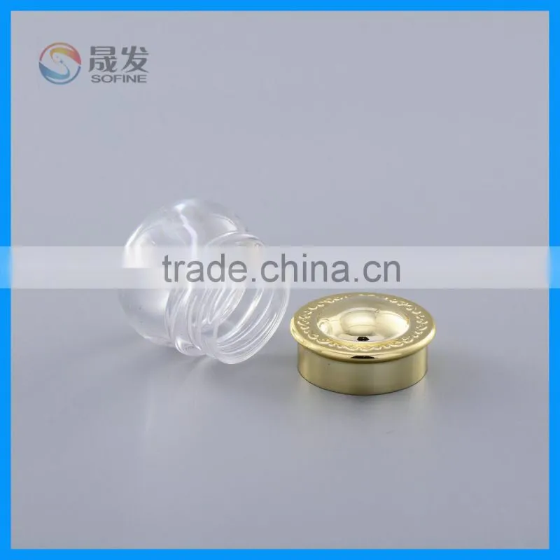 Gold cap as small cosmetic jar